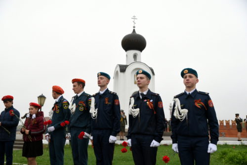 Игорь Руденя принял участие в торжествах в честь 74-летия Великой Победы в Ржеве