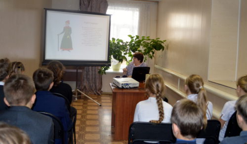 В детской библиотеке отметили День герба и флага Тверской области