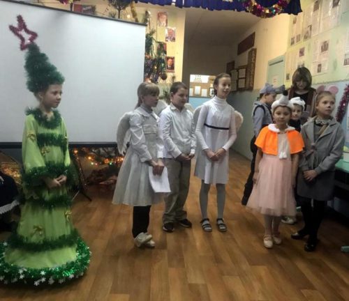 В Васильевском отметили праздник замечательным концертом