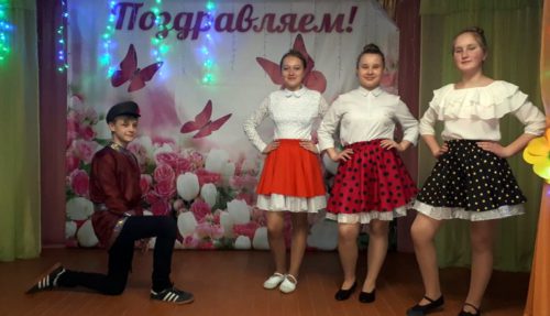 В Архангельском женщинам подарили прекрасный концерт