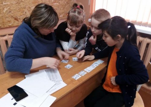 В Архангельском дети, родители и специалисты из Старицы встретились «В Кругу Друзей»