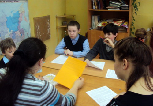 Васильевские школьники вышли на «Дорогу к Победе»