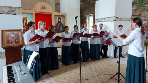 В Никольском храме села Емельяново прошёл концерт