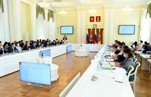 Подготовку учебных заведений к началу нового учебного года обсудили на заседании Правительства Тверской области 