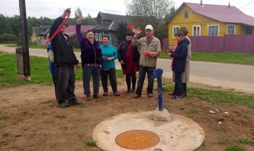 В деревне Васильевское капитально отремонтировали два участка водопроводной сети