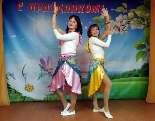 Пожилые жители Архангельского получили заряд бодрости и хорошего настроения
