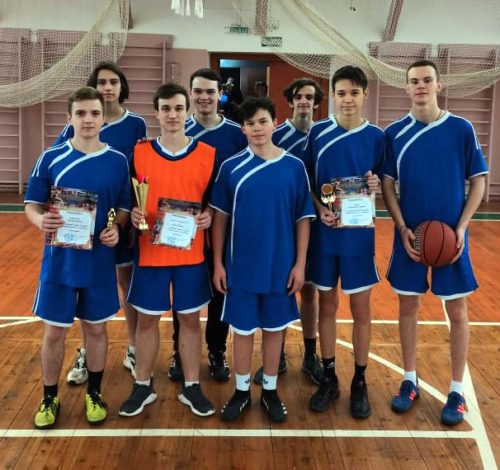 Новоямские школьники выиграли районные соревнования по баскетболу