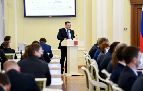 Губернатор Игорь Руденя поставил задачи по проведению сезонных сельскохозяйственных работ в Тверской области