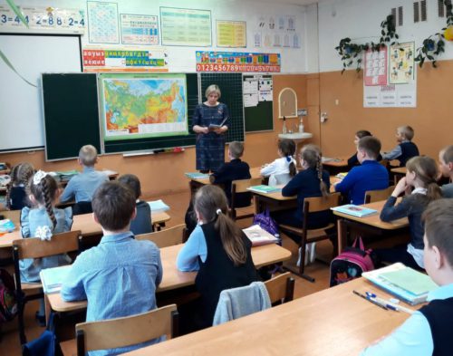 Учащиеся и учителя Ново-Ямской школы присоединились к XIII Международной Акции «Читаем детям о Великой Отечественной войне»