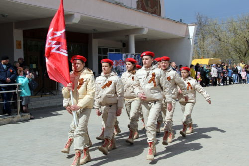 Юнармейцы вышли на Парад Победы