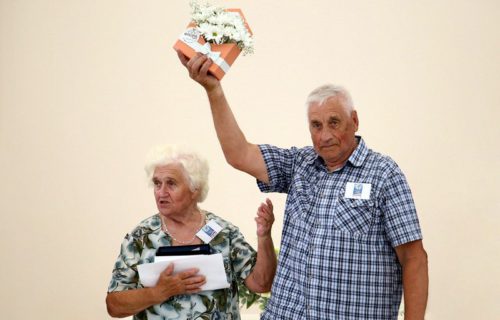 В День семьи, любви и верности 40 супружеским парам Тверской области вручены медали «За любовь и верность»