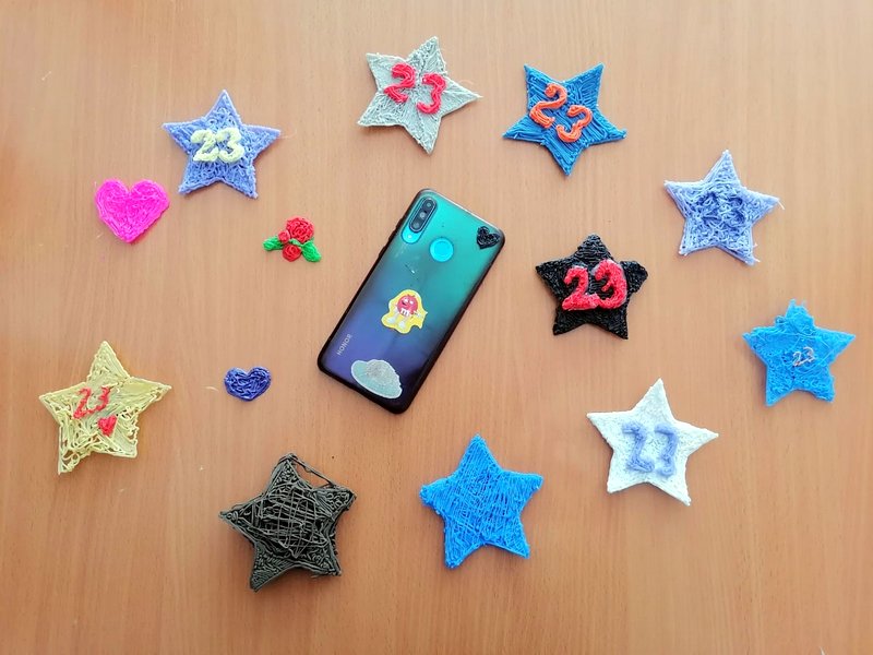 С помощью 3D-ручки сделали подарки для мам школьники из Жердевского района | Жердевские новости