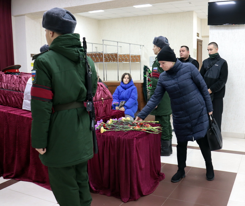 Последнее фото сергея Солист "Отпетых мошенников" Аморалов впервые высказался после смерти Зинурова Но